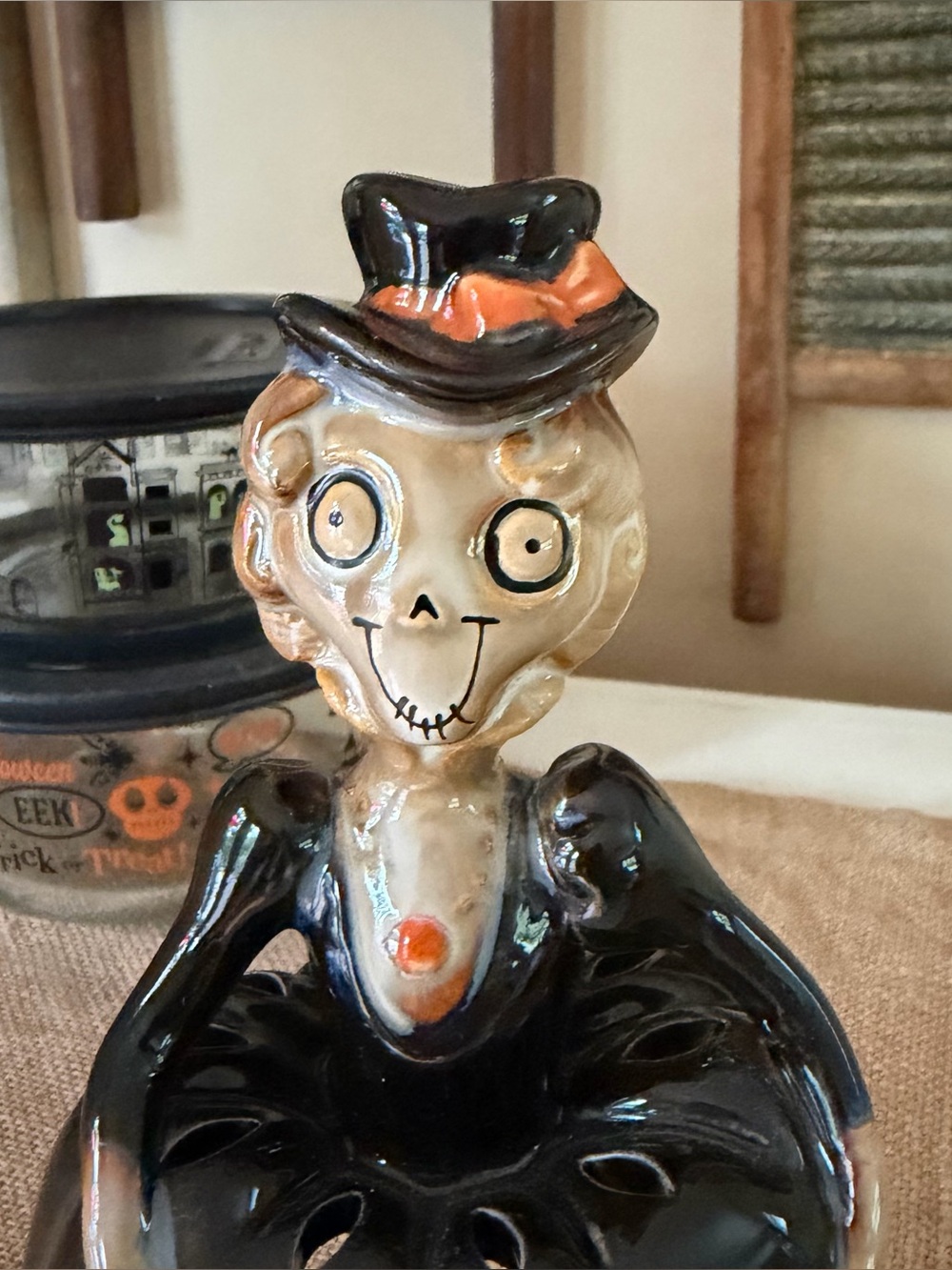 Yankee Candle Boney Bunch Aunt Hilda Skeleton Tea Light Candle Holder🎃❤️